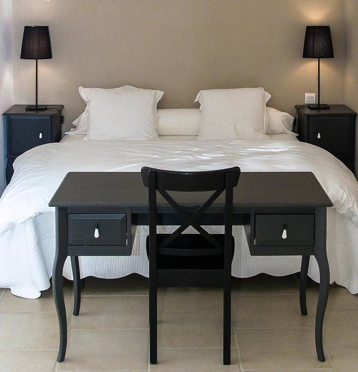 Maison d’hôte pour 4 personnes, avec jardin ainsi que piscine et vue à Colonzelle - 4