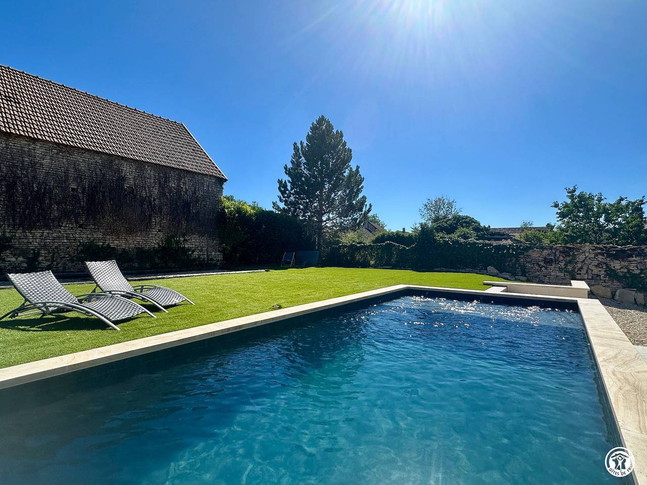 Superbe gîte - 15 pers., animaux admis in Molesme, Région de Montbard