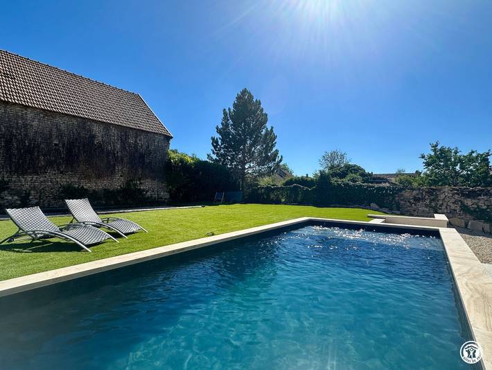 Gîte pour 14 personnes, avec Terrasse et Jardin