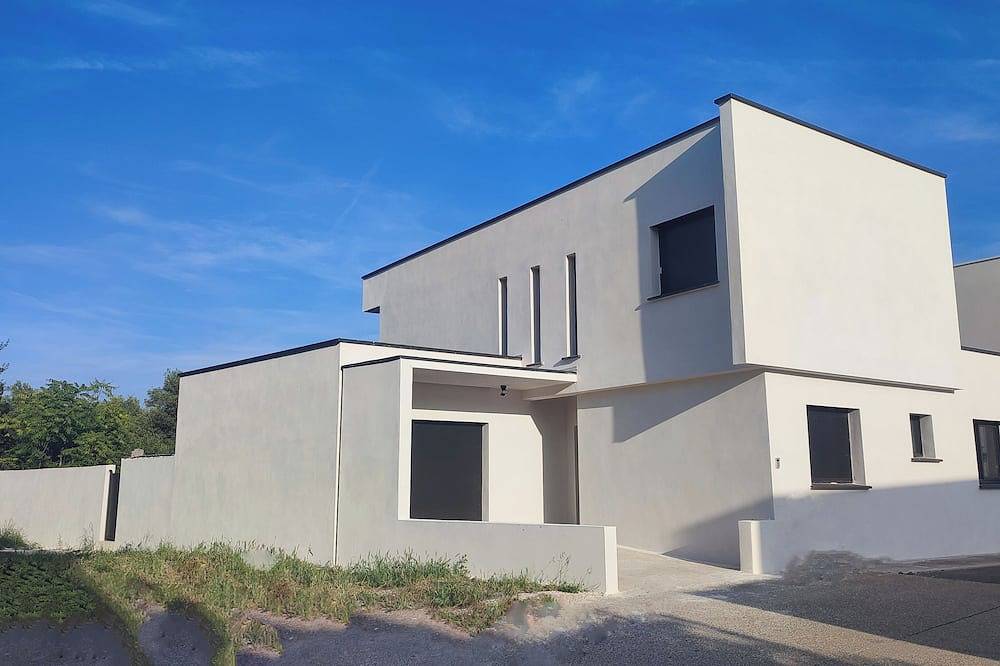 Villa D'architecte Avec Piscine, Idéal Pour les Familles, 20minutes des Plages in Marsillargues, Côte d'Améthyste