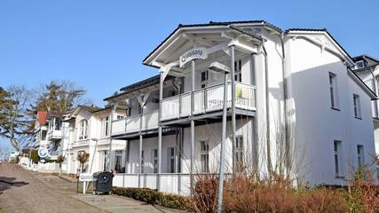 Bungalow für 4 Personen in Göhren, Rügen, Bild 1