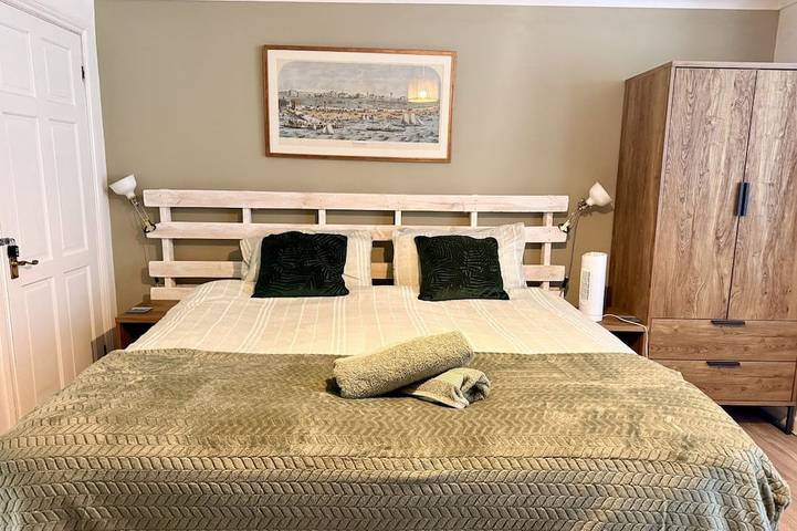 Ganze Wohnung, Pier lane garden flat Southsea - Sleeps 4 in Southsea, Portsmouth