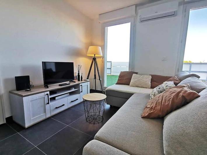 Gîte pour 4 personnes, avec terrasse et vue à Miramas - 2
