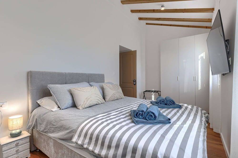 Wunderbares  Ferienhaus mit Klimaanlage, internet, Whirlpool, Tv, Innenhof und Haustiere erlaubt in Umag und Umgebung