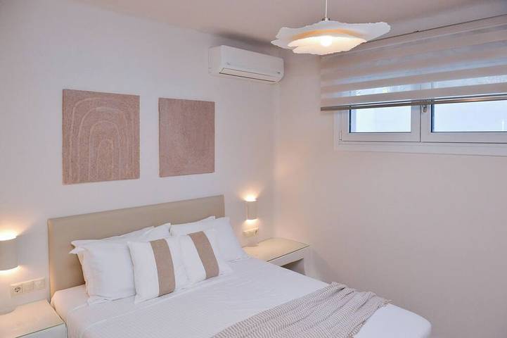 Gîte pour 4 personnes, avec jardin et balcon dans Agia Anna - 4