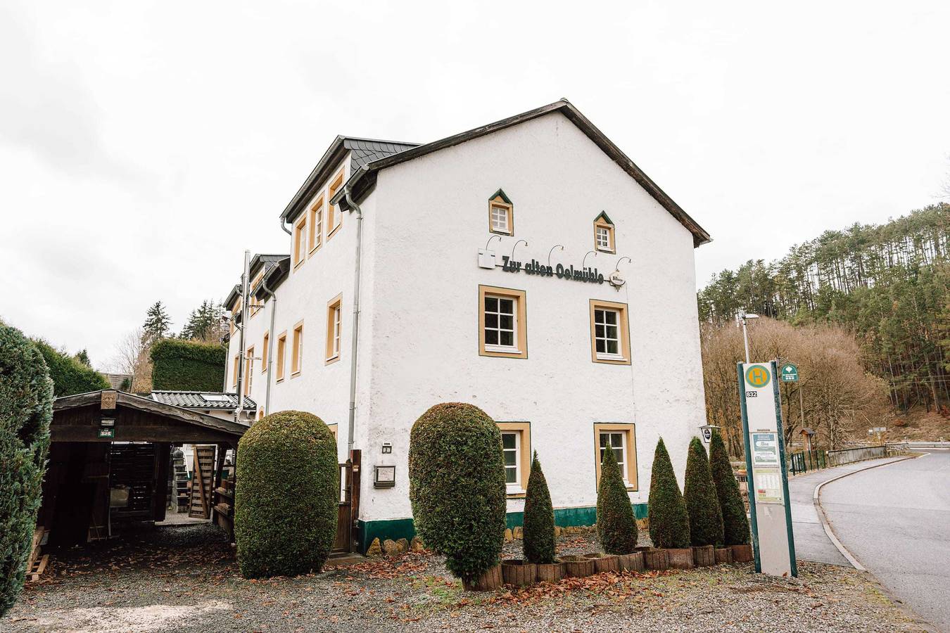 Ferienhaus für 20 Personen mit Whirlpool in Ahrhütte, Blankenheim