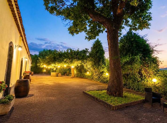 Gîte pour 5 personnes, avec vue ainsi que piscine et jardin, animaux acceptés à Randazzo - 4