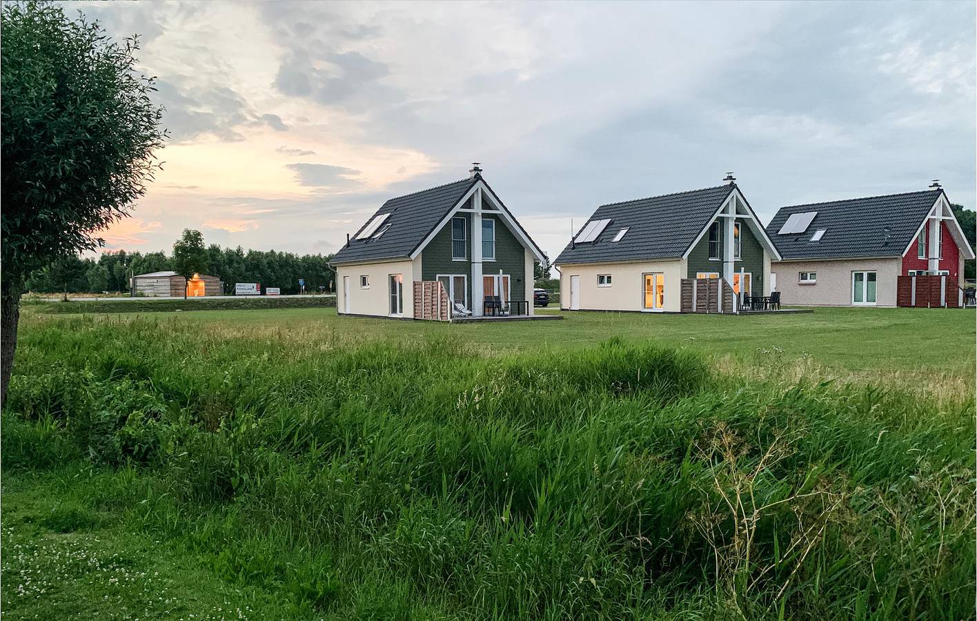 Büsum Apartment - 1,5km zum Strand mit Parkplatz & Internet in Büsum, Dithmarschen