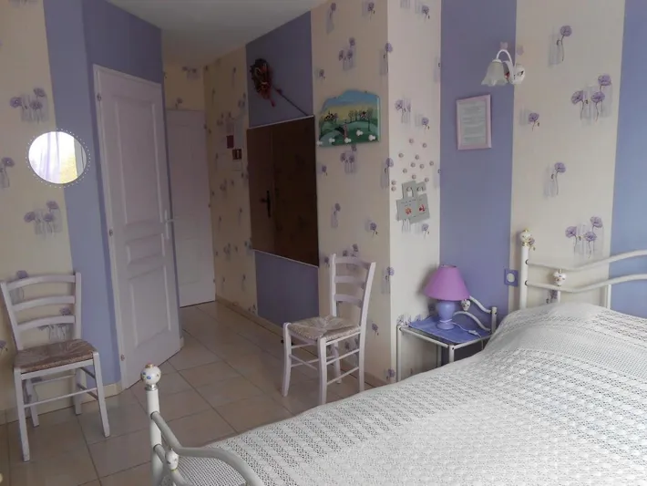 Chambre d’hôte pour 2 personnes, avec terrasse et jardin, animaux acceptés - 1