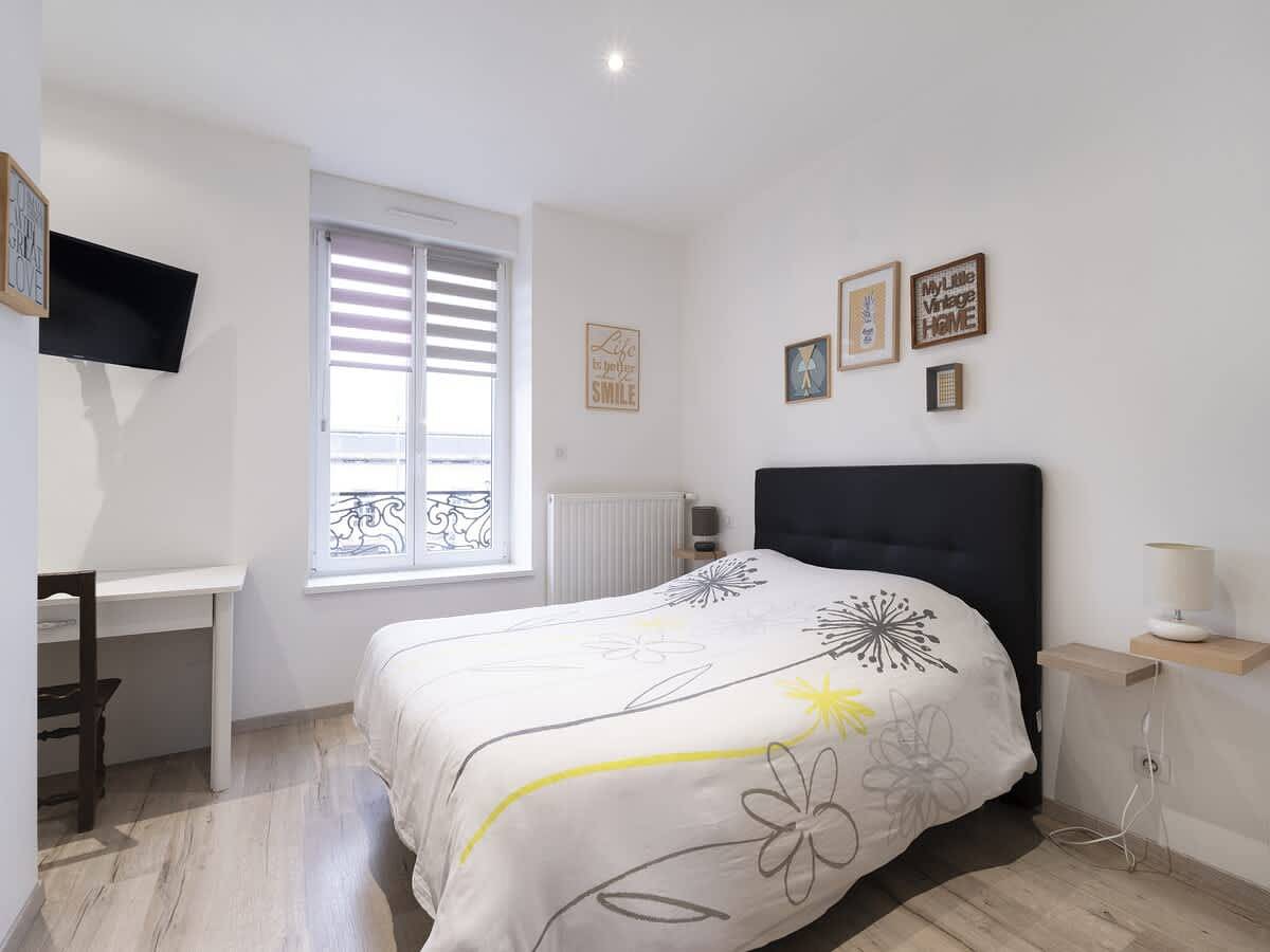 Apartamento entero, Alain Delon in Vittel, Neufchâteau