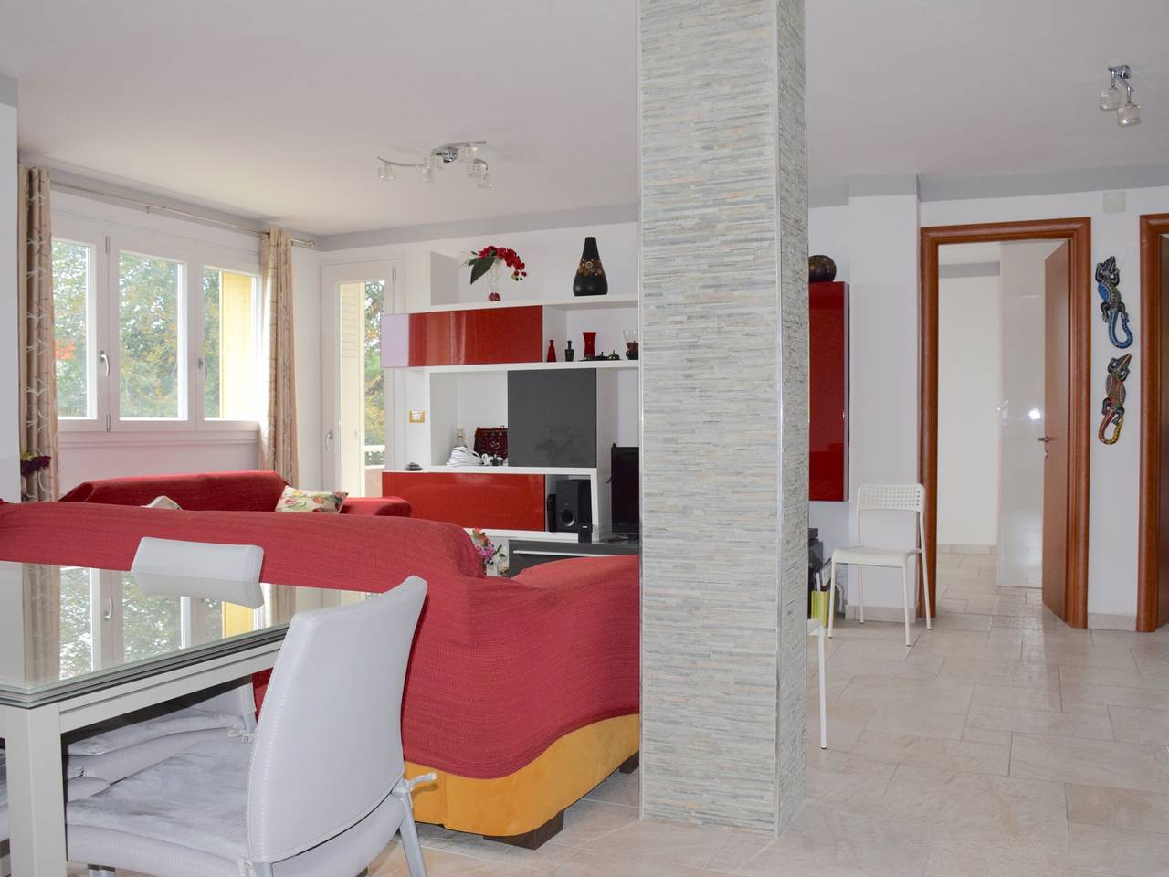 Ganze Wohnung, Geräumige Wohnung in Evian mit Wlan und Parkplatz in Évian-les-Bains, Thonon-les-Bains und Umgebung