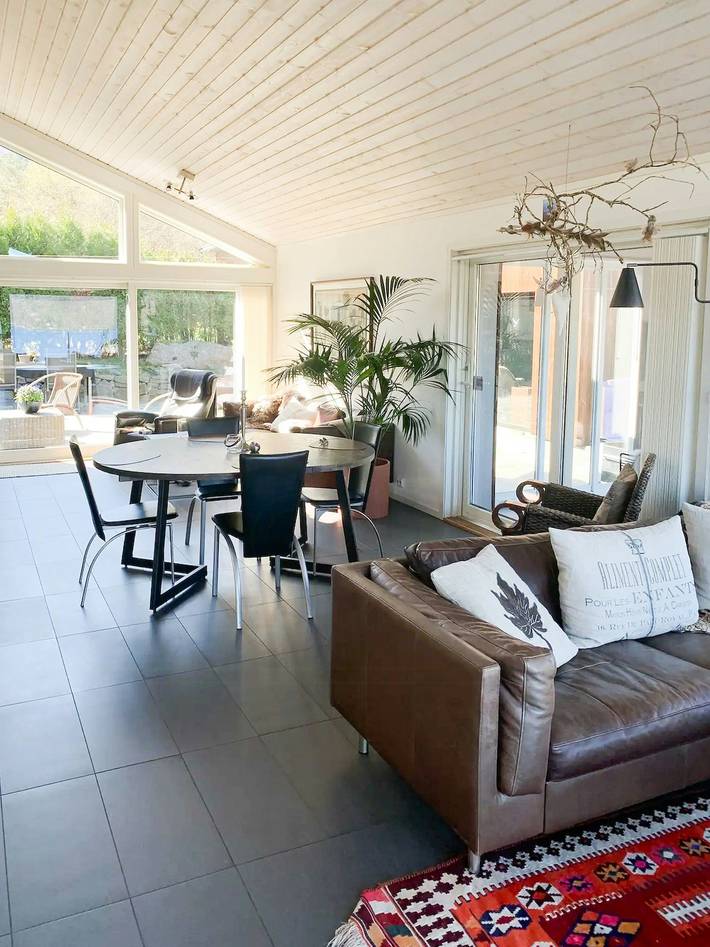 Ferienhaus am Fjord mit Spa und Meerblick in Lindesnes