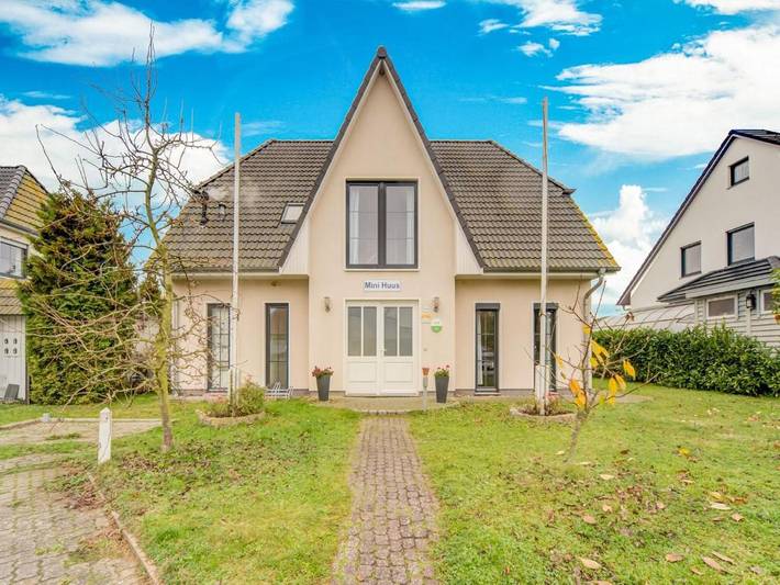 Ferienhaus für 6 Personen, mit Terrasse und Garten in Bastorf