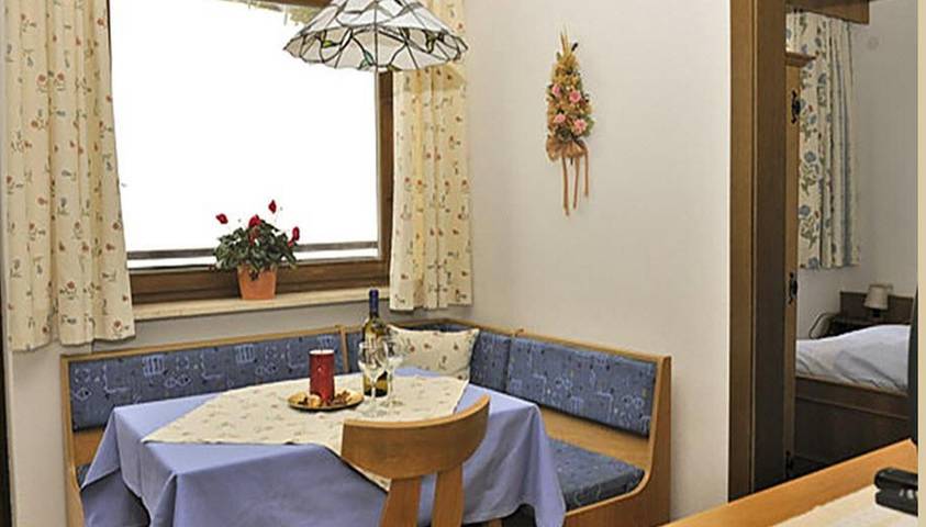 Ganze Ferienwohnung, Appartement "Nr.3" - 1 Schlafraum in Leutasch, Innsbruck Land