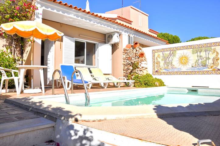 Casa de férias para 6 pessoas, com varanda/terraço em Quarteira