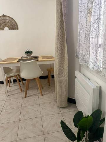 Gîte pour 2 personnes dans Office De Tourisme De Greoux Les Bains