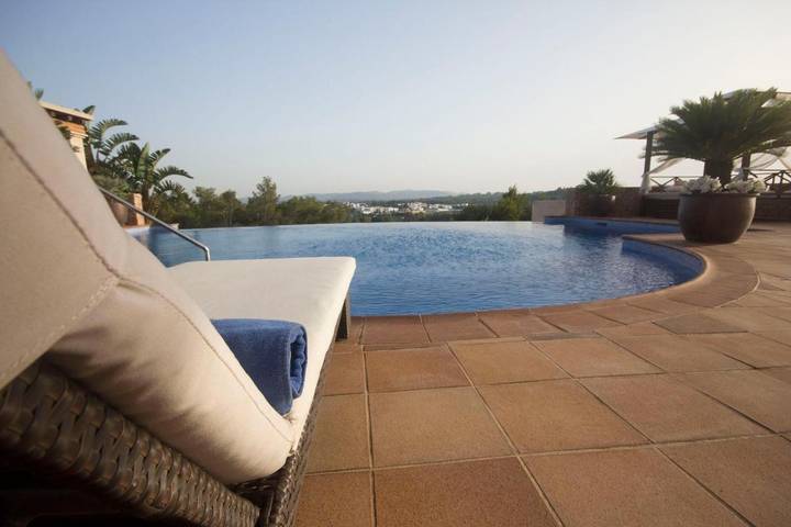 Chalet para 12 personas, con jacuzzi - 1