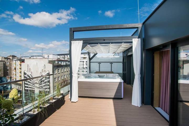 Loft dla 4 osób, z Balkon i Jacuzzi oraz Taras i Widok w Gdynia
