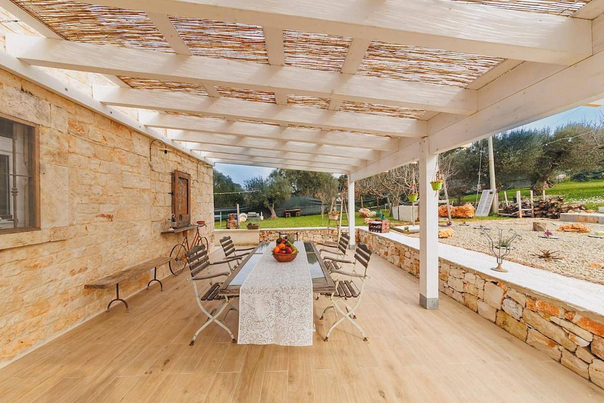 Tenuta 25 - Stone Villa with Pool in Puglia in Putignano, Provincia di Bari