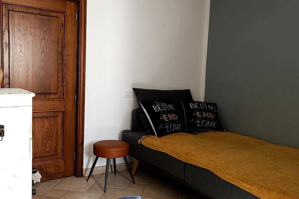 Romantic house with swimming pool near Bologna & Florence Cin: It047018C2Oxjnjab8 in Sambuca Pistoiese, Pistoia Provinz
