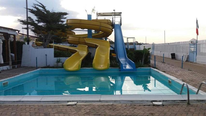 Appartement de vacances pour 7 personnes, avec Balcon et Terrasse à San Leone