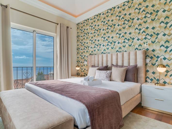 Location de vacances pour 5 personnes, avec piscine et jardin à São Gonçalo - 2