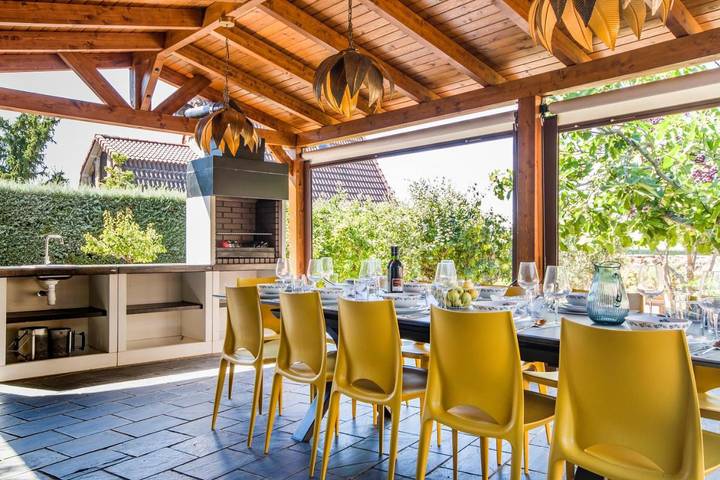 Chalet para 14 personas, con jardín además de piscina y vistas en Cuenca del Guadarrama - 4