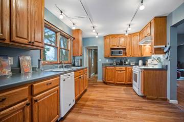 Lake House for 6 Guests in Illinois, USA, Picture 2