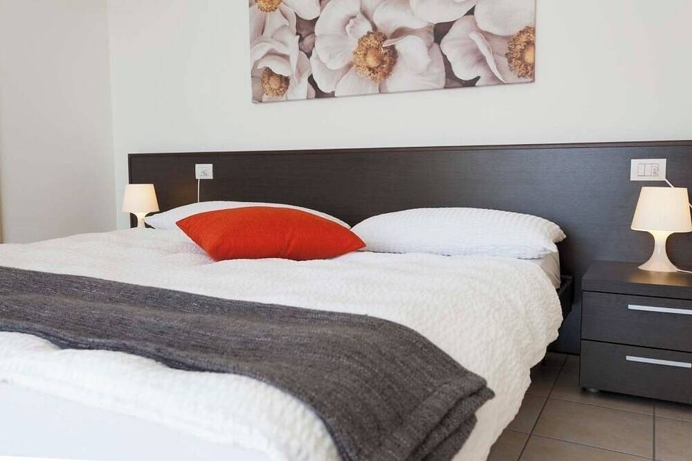 Ganze Wohnung, Al Vigneto Apartment Jasmine Two-room apartment 2/4 people in Dro, Gardasee-Berge