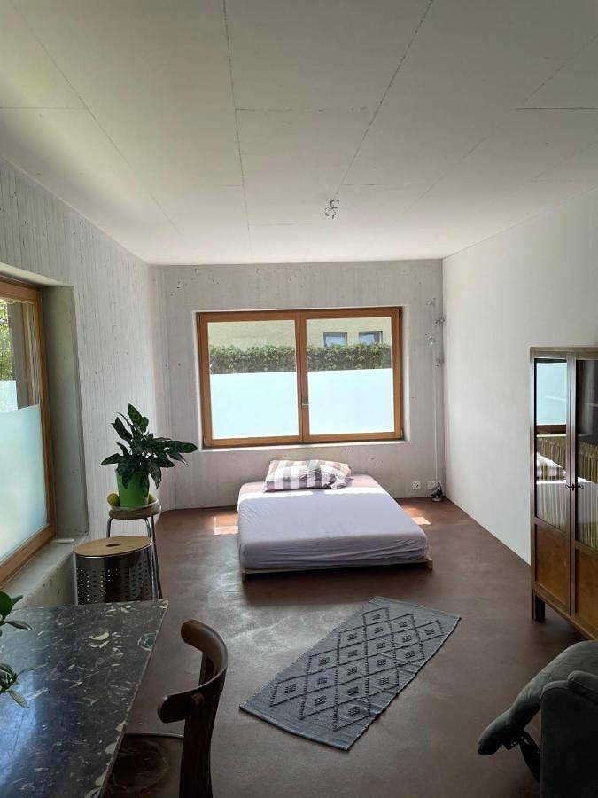 Wunderschönes Zimmer in der Nähe Flusses in Bern, Berner Oberland