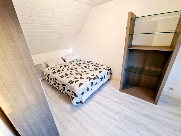 Gîte pour 5 personnes, avec terrasse à Landivisiau - 4