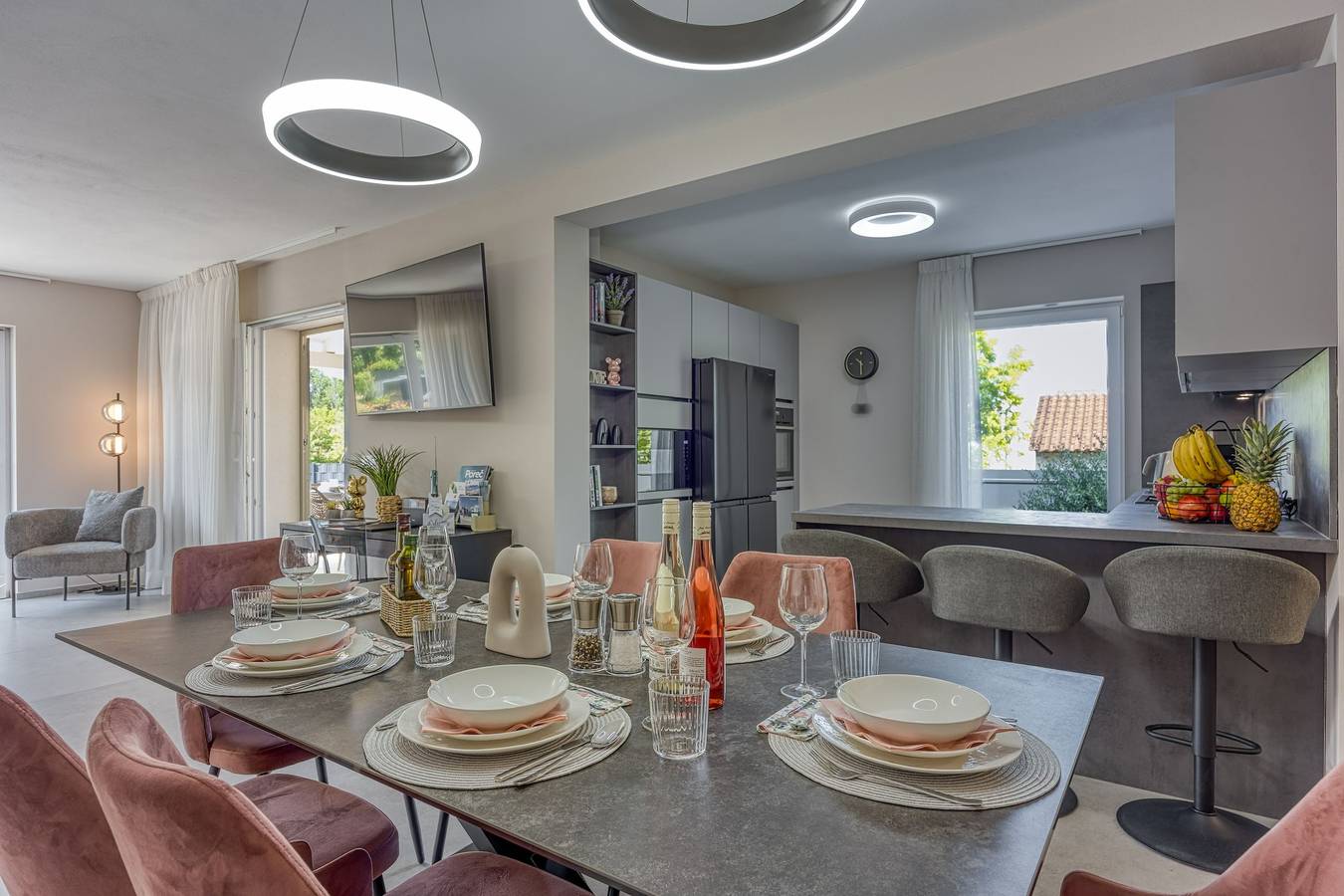Villa Aria with heated Pool and Whirlpool in Poreč, Porec en omgeving
