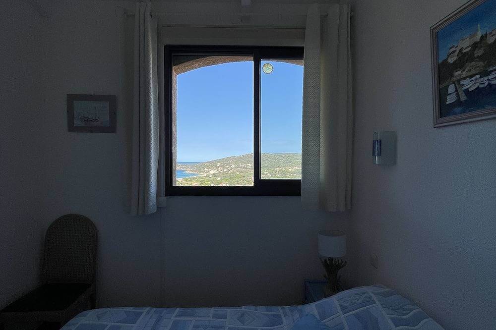 Apartamento entero, Sea view. Luxury residence in a flowered park. 3 Stars in Cargèse, Parc naturel régional de Corse