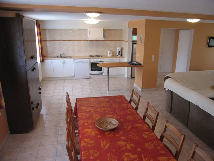 Geräumiges Zimmer mit Terrasse in Ondenval, Weismes