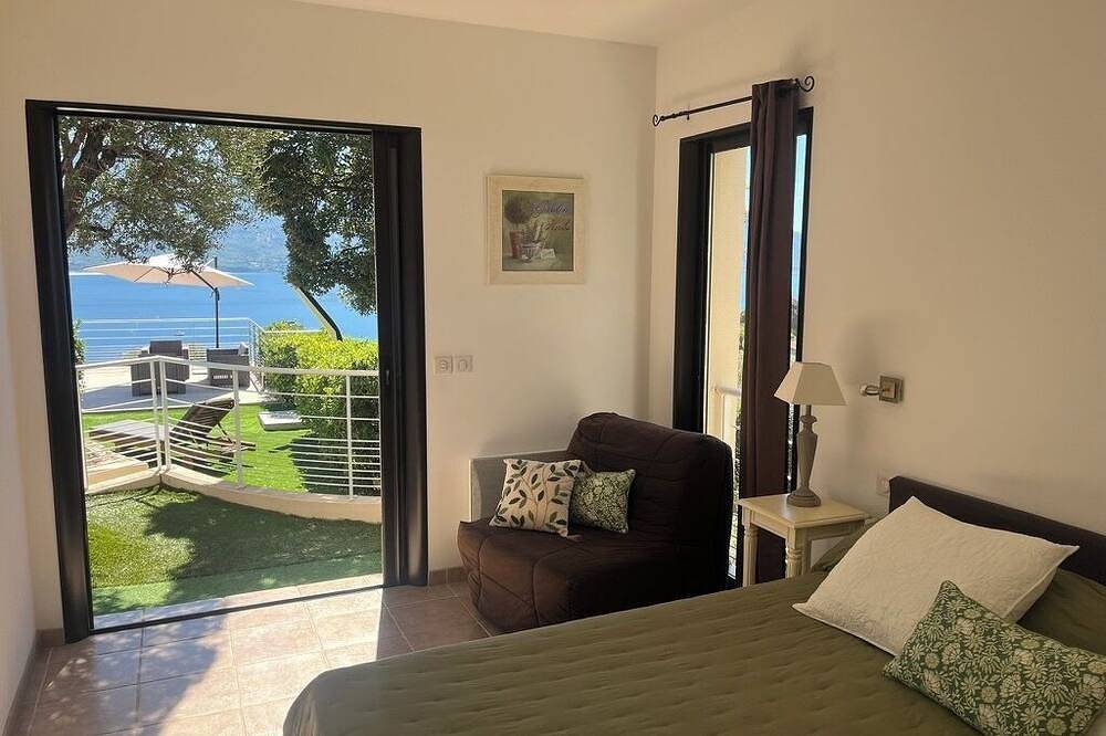 Villa d'exception, avec piscine à débordement et sublime vue mer. in Tiuccia, Casaglione