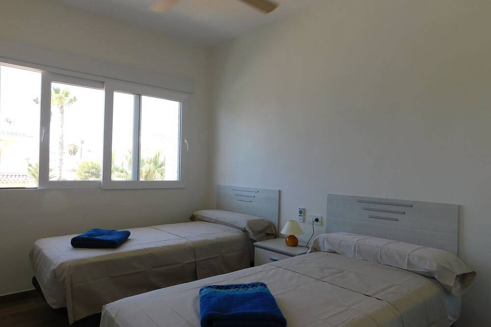 Beach Villa with Pool  Only a stones throw from La Zenia Beach in Playa Cala Estaca (Orihuela), Orihuela