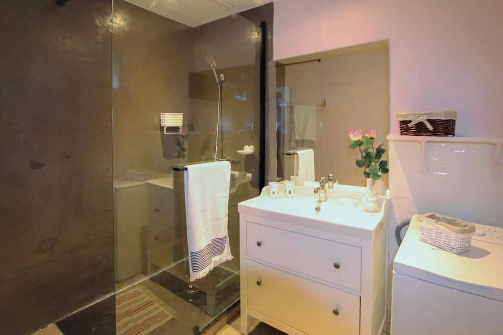 Appartement entier, Bel appartement à Vals les Bains in Vals-les-Bains, Parc naturel régional des Monts d'Ardèche