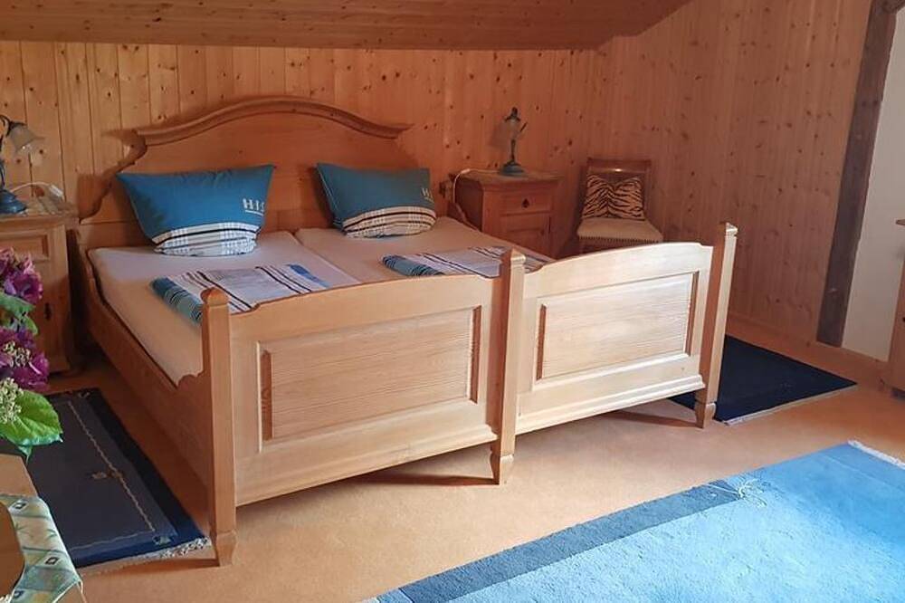 Ganze Wohnung, Ferienwohnung am Marienbrunnen - Ferienwohnung (2 Schlafz.) in Bad Bayersoien, Bayerische Alpen