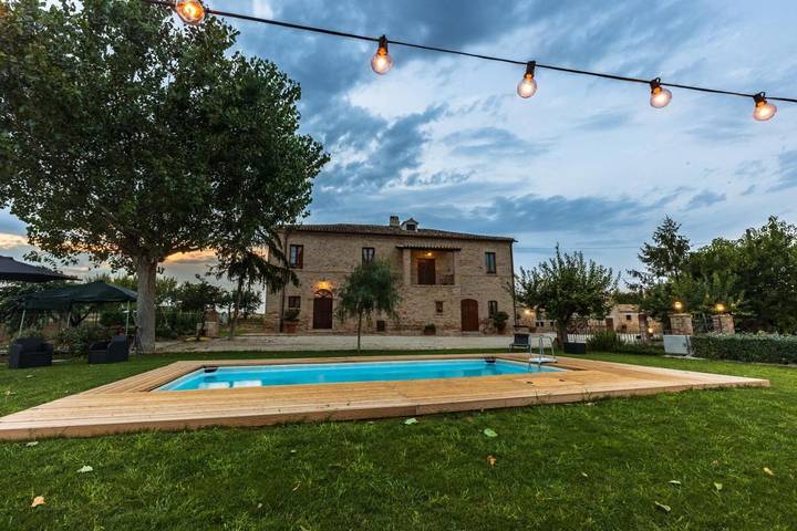 B&b per 2 persone, con Giardino e Piscina a Mosciano Sant'Angelo