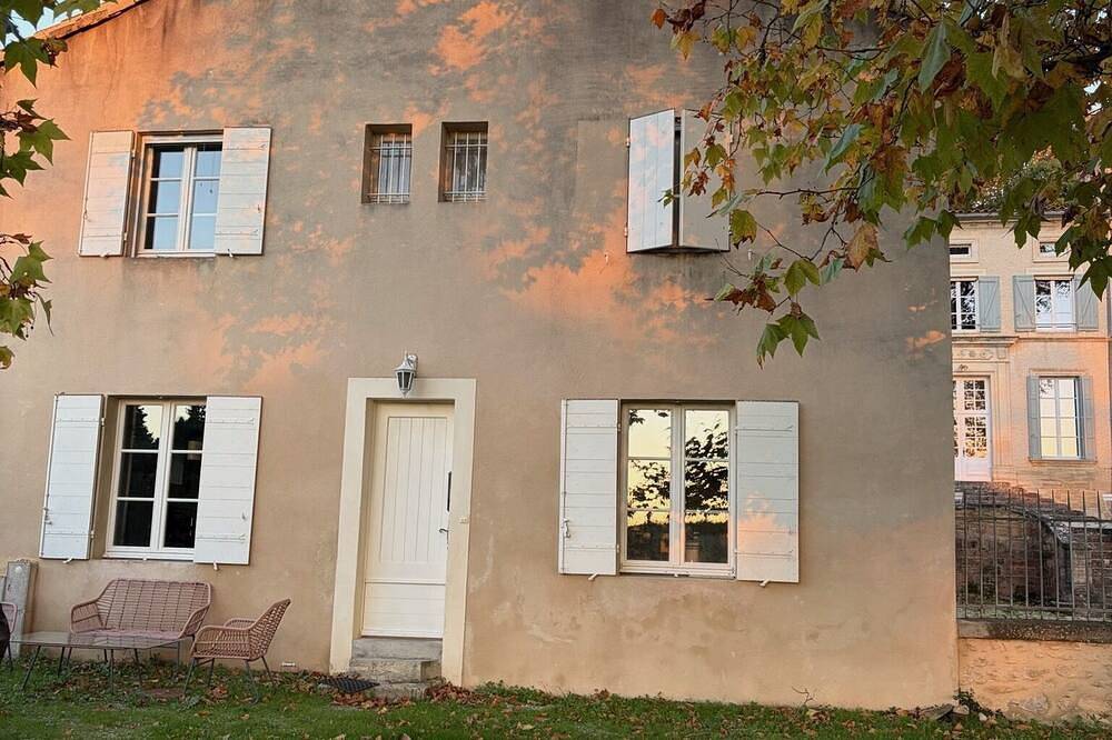 Casa-Vista al campo-Baño privado con bañera in Sarrians, Vaucluse