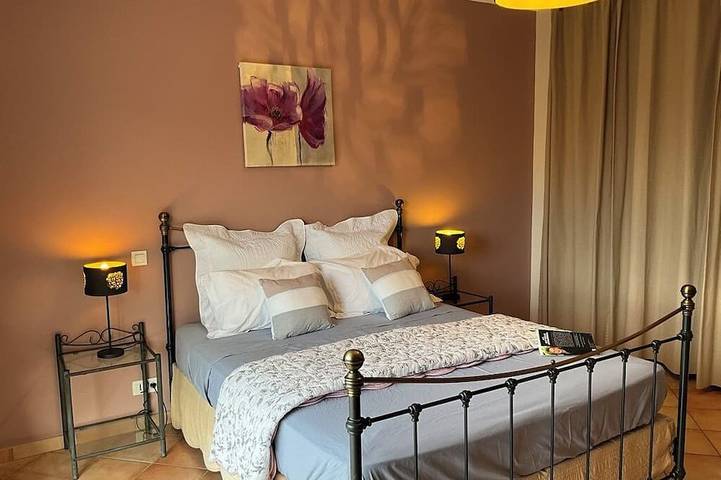 Location de vacances pour 10 personnes, avec jardin à Arbellara - 2