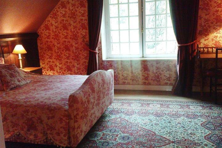 Chambre d’hôte pour 2 personnes, avec jardin ainsi que piscine et terrasse à Châteauneuf-la-Forêt - 2