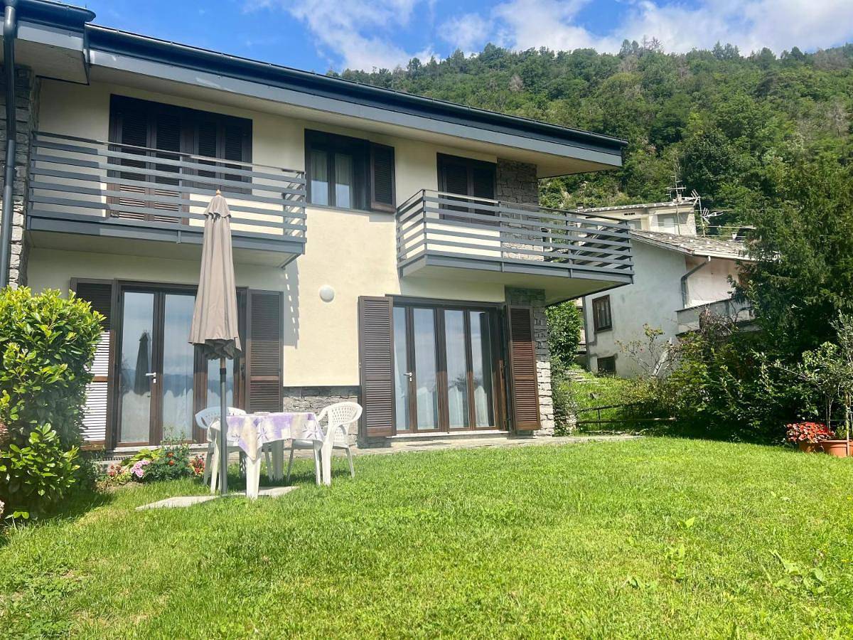 Villa Moroni in Pradella (Sondrio), Sondrio
