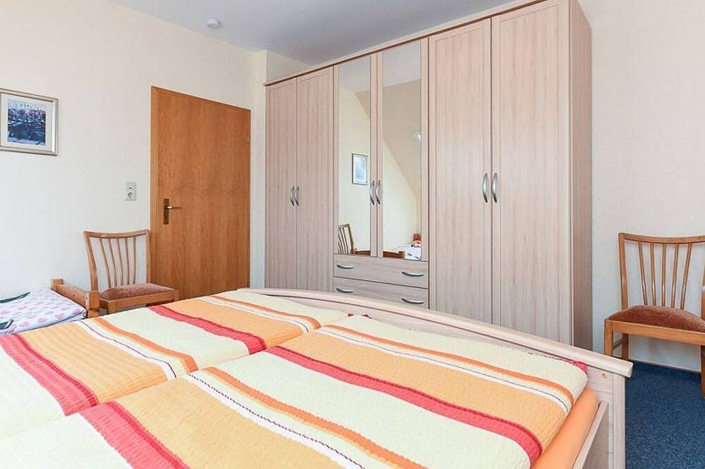 Ganze Wohnung, Ferienwohnung Landblick - Ferienhof Bremer in Groß Holum in Groß Holum, Neuharlingersiel
