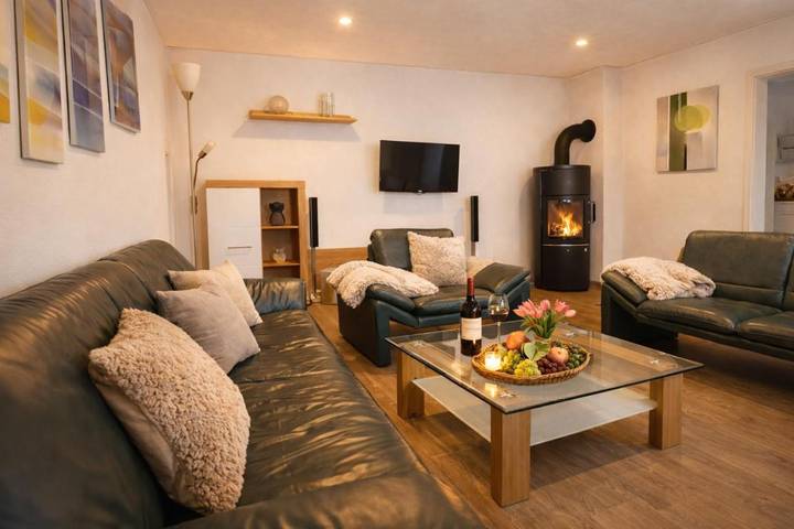 Ferienhaus für 10 Personen, mit Balkon und Terrasse