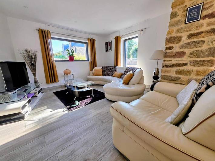 Location de vacances pour 7 personnes, avec Terrasse et Jardin à Péaule - 3