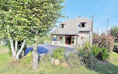 Gîte pour 4 personnes, avec jardin et terrasse à Bagnères-de-Bigorre