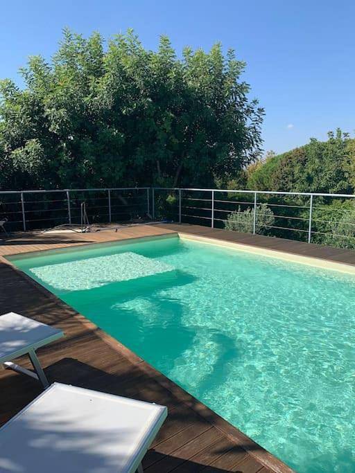 Villa del Sole in Valverde (Catania), Catania e dintorni