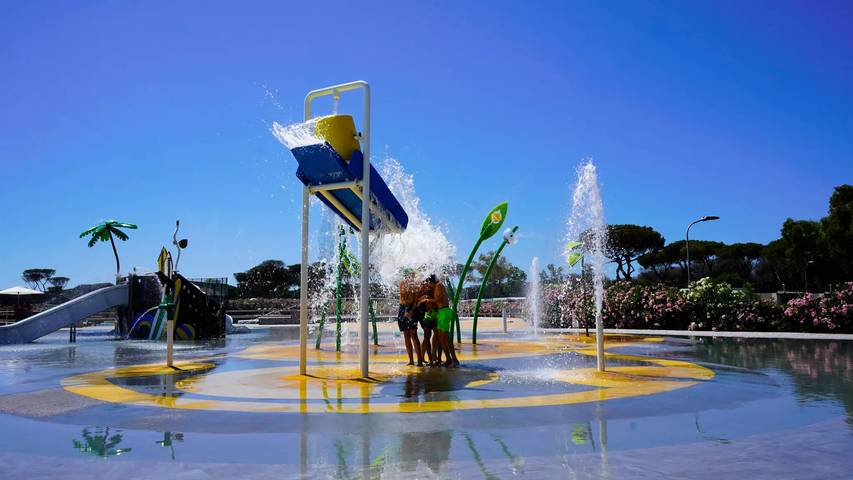 Bungalow für 4 Personen, mit Terrasse und Pool, mit Haustier in Latium - 4