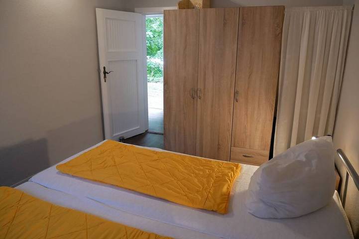 Bungalow für 3 Personen, mit Garten und Terrasse in Korswandt - 2